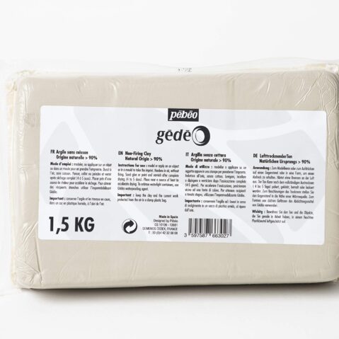 Gedeo Non-Firing Modelling Clay 1,5 Kg Loaf White